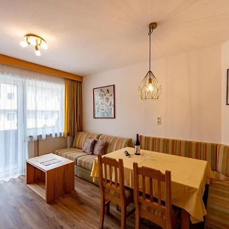 Aparthotel Rustika - & Ehrwald