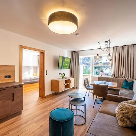 Aparthotel Rustika - Appartements & Spa Ehrwald