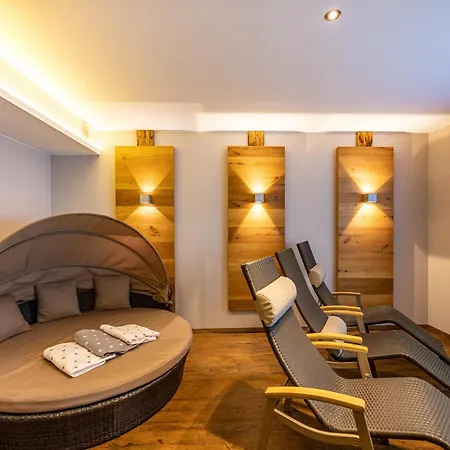 Rustika - Appartements & Spa Aparthotel 3*