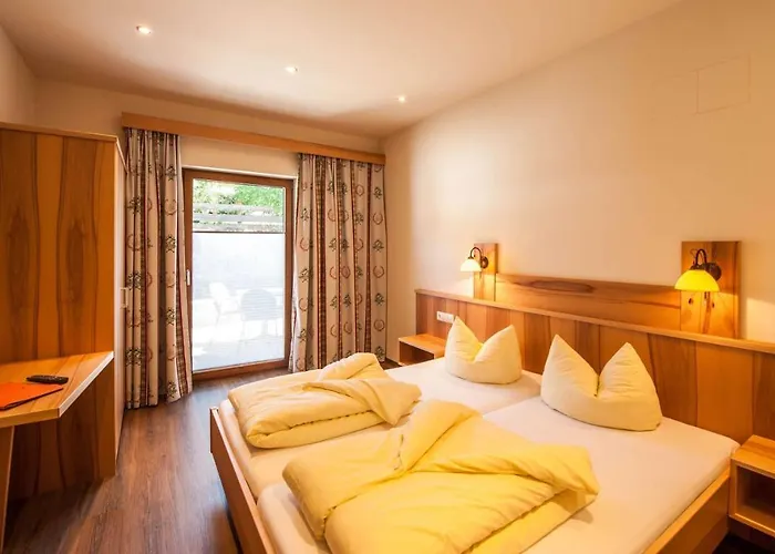 Rustika - & 4* ايروالد