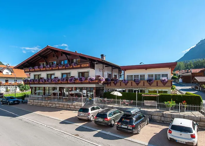 Rustika - & شقة فندقية 4*